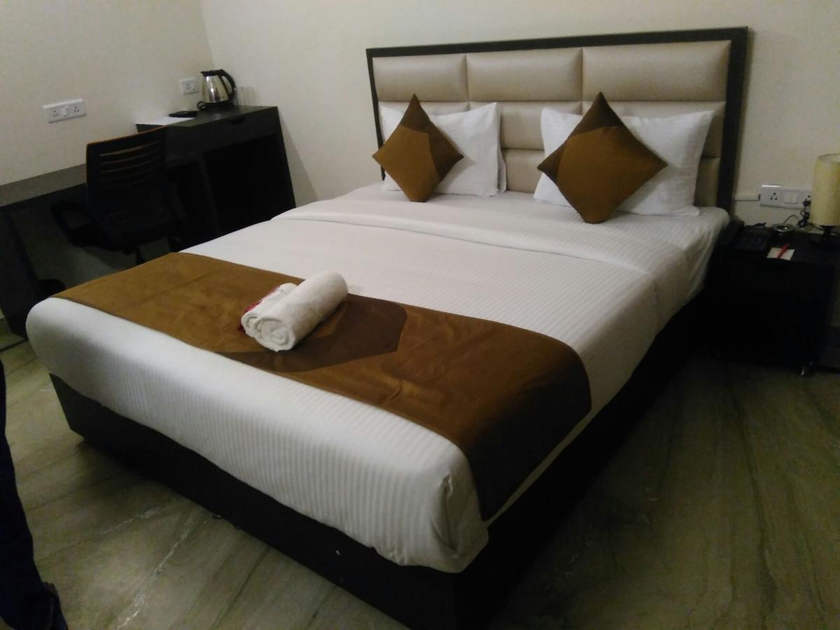 Casa Meera Noida Exterior photo
